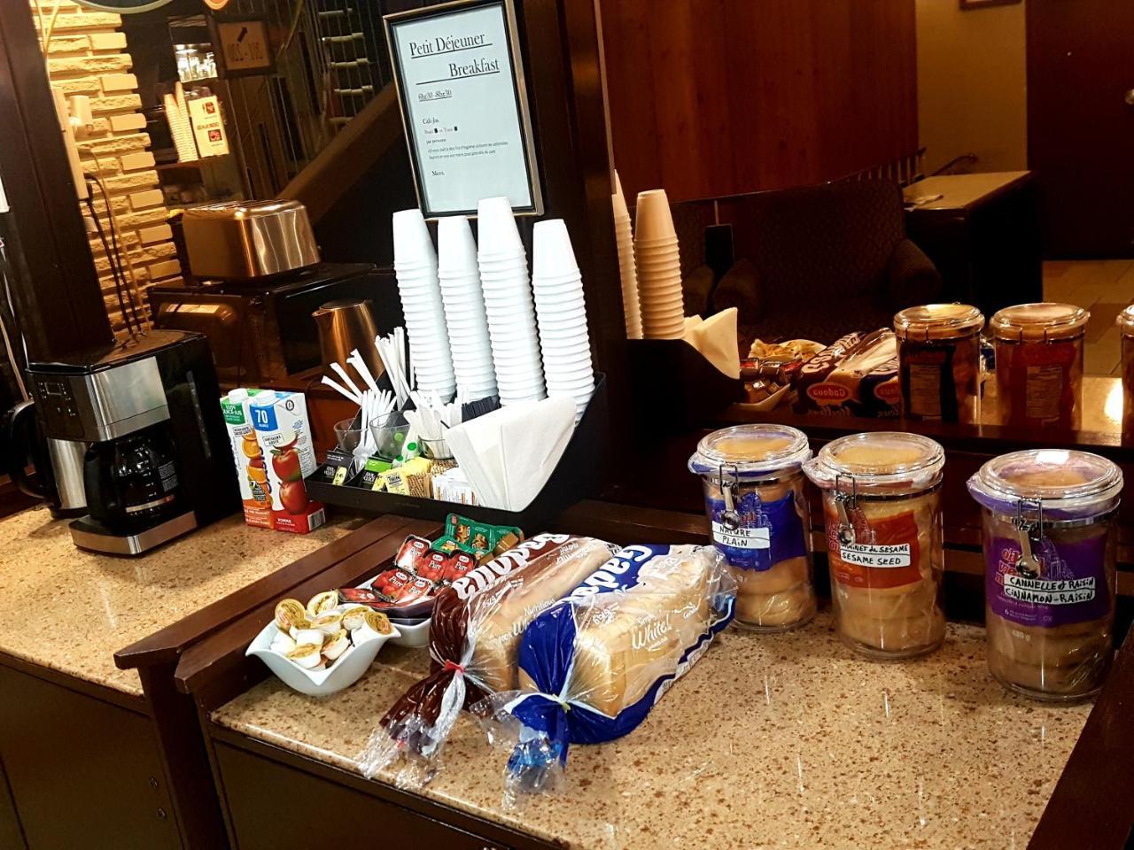 Chomedey Inn Laval Kültér fotó